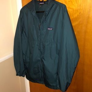 Patagonia windbreaker